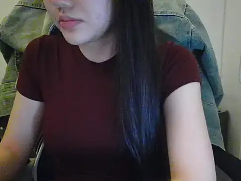 Yin-girl online show from September 26, 2025, 7:54 pm