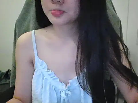 Yin-girl online show from September 27, 2025, 11:38 am