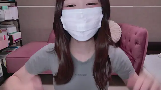 TsukasaSakai online show from December 7, 2024, 5:10 am