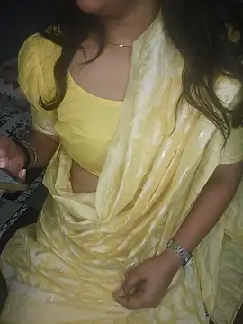 Dreamgirl1211 online show from December 15, 2025, 6:58 pm