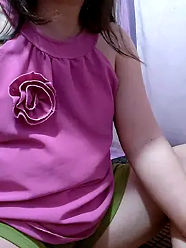 Snapshot of _Mira_69_ chatting on February 17, 2026, 9:23 pm Mira 69 online show from February 17, 2026, 9:23 pm