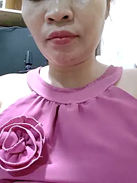 Snapshot of _Mira_69_ chatting on February 15, 2026, 1:43 pm Mira 69 online show from February 15, 2026, 1:43 pm