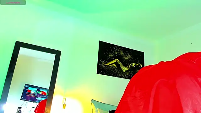 KimberlyBanks2 online show from April 15, 2026, 10:10 am