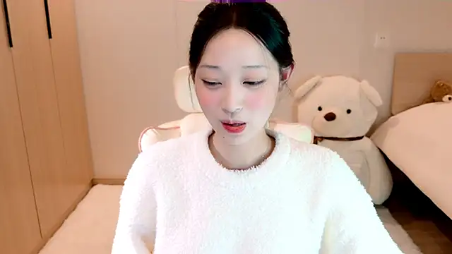 Xueb J online show from December 12, 2024, 3:48 pm