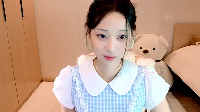 Xueb J online show from December 12, 2024, 12:44 pm