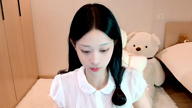 Xueb J online show from December 7, 2024, 6:15 am