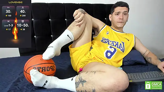 Noha white online show from October 27, 2025, 7:15 pm