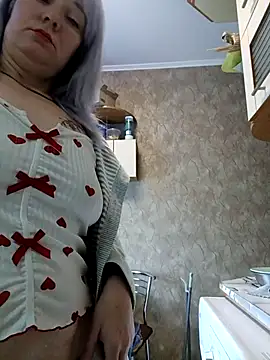 Tina Alev online show from September 26, 2025, 6:20 am