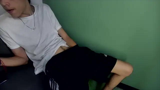 sweet tippot online show from November 4, 2025, 3:21 am