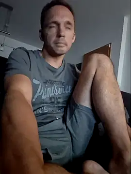 Snapshot of Slegde85 chatting on July 11, 2026, 9:37 pm Slegde85 online show from July 11, 2026, 9:37 pm