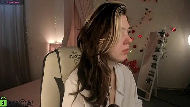 Vanessa Walters online show from March 19, 2026, 3:17 am