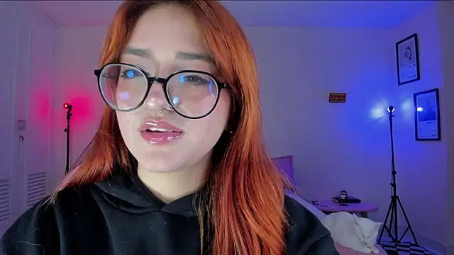 SweetJennaa online show from January 19, 2025, 8:18 am