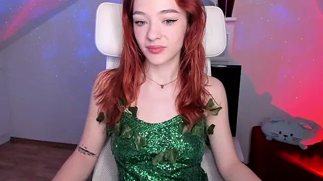 Snapshot of MiaRouge chatting on March 18, 2025, 3:12 am MiaRouge online show from March 18, 2025, 3:12 am