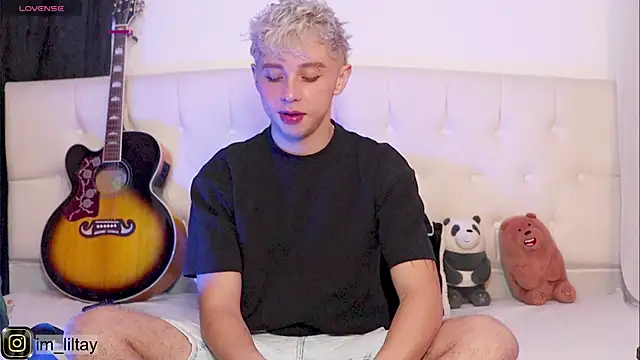 lil tay  online show from January 11, 2025, 2:04 pm
