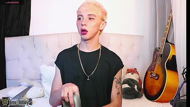 lil tay  online show from March 18, 2025, 4:29 am