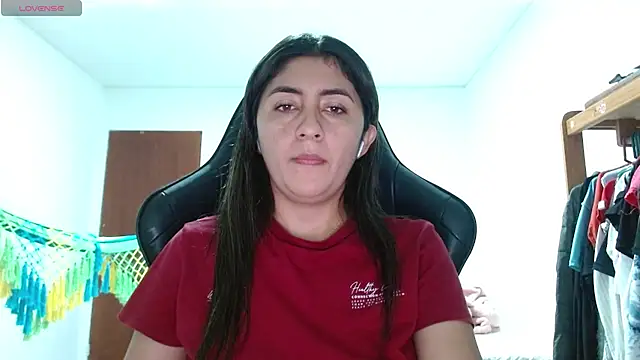 Snapshot of danna_peterson1 chatting on July 11, 2026, 9:37 pm danna peterson1 online show from July 11, 2026, 9:37 pm