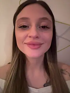 Kimsweet7 online show from February 22, 2025, 8:42 pm