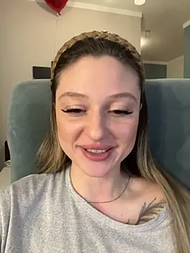 Kimsweet7 online show from February 27, 2025, 5:05 pm