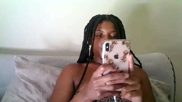 CaramelGoddessxoxo online show from May 19, 2026, 2:07 am