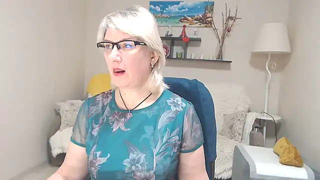 FleurMays online show from March 13, 2025, 4:05 am