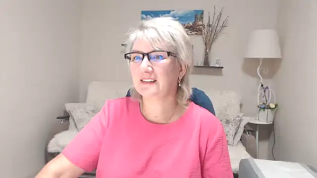 FleurMays online show from September 29, 2025, 3:46 am