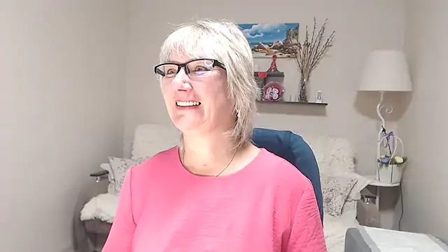 FleurMays online show from September 25, 2025, 3:12 am