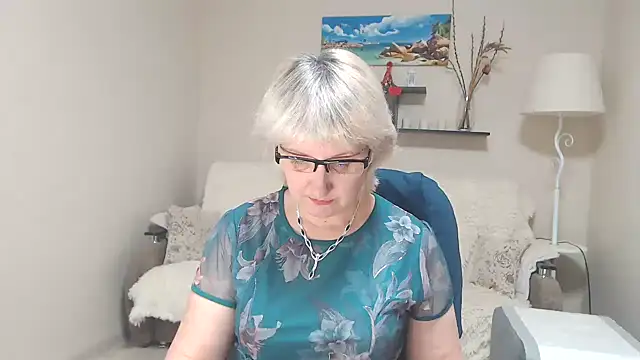 FleurMays online show from February 20, 2025, 12:47 pm