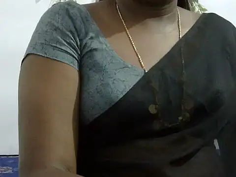 Hot akshara online show from October 5, 2025, 1:02 pm