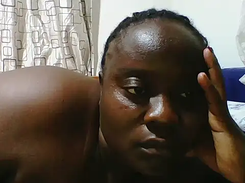 Hotwife8 online show from October 19, 2025, 11:40 pm