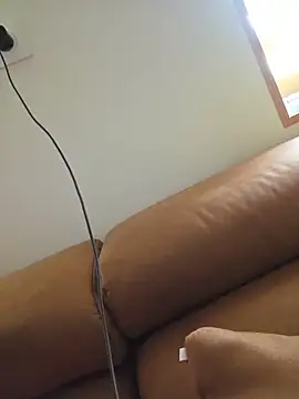 Lydie off online show from February 17, 2026, 12:35 pm