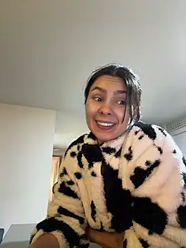 SofiaG  online show from March 4, 2025, 1:34 am