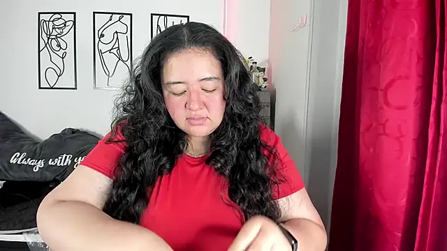 RubyPirsso18 online show from February 13, 2026, 7:03 pm