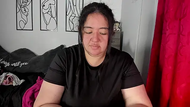 RubyPirsso18 online show from February 16, 2026, 7:45 pm