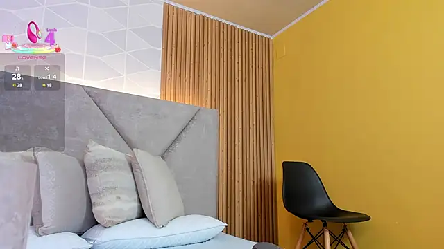 Ada  lee  online show from March 13, 2025, 1:32 am