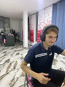 oliver Lz online show from March 3, 2026, 1:45 am