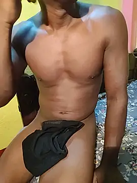 Hunter boy9 online show from May 25, 2026, 10:41 pm