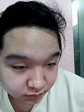 Thomgdee online show from December 2, 2025, 4:09 pm