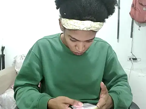 miriam775 online show from September 20, 2025, 11:15 am