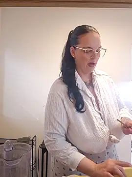 Snapshot of Jujuicy_97 chatting on March 31, 2026, 2:41 pm Jujuicy 97 online show from March 31, 2026, 2:41 pm