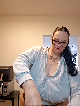 Snapshot of Jujuicy_97 chatting on March 26, 2026, 9:18 am Jujuicy 97 online show from March 26, 2026, 9:18 am