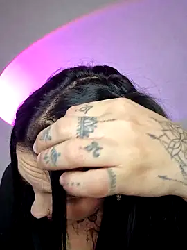 Snapshot of Jujuicy_97 chatting on March 6, 2026, 6:03 pm Jujuicy 97 online show from March 6, 2026, 6:03 pm