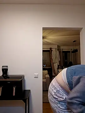 Jujuicy 97 online show from January 8, 2026, 5:08 pm