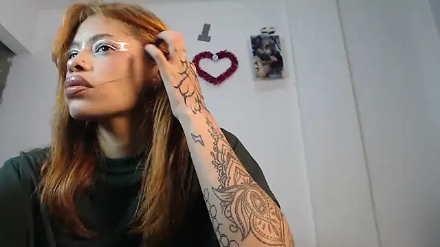 Snapshot of Bunny_bel chatting on January 31, 2026, 11:36 pm Bunny bel online show from January 31, 2026, 11:36 pm