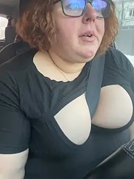 Snapshot of Tania-myr87_ZD chatting on December 18, 2024, 9:25 am Tania-myr87 ZD online show from December 18, 2024, 9:25 am