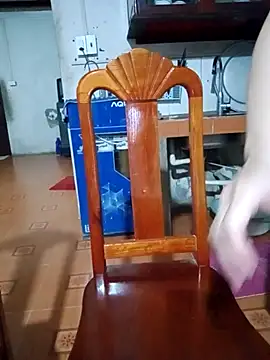 JasminePham online show from October 28, 2025, 10:20 pm