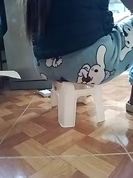 JasminePham online show from January 7, 2026, 1:54 am