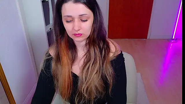 Snapshot of jenna-sxy19 chatting on September 11, 2025, 10:37 am jenna-sxy19 online show from September 11, 2025, 10:37 am