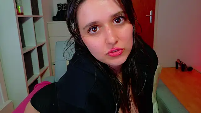 Snapshot of jenna-sxy19 chatting on March 4, 2025, 8:16 pm jenna-sxy19 online show from March 4, 2025, 8:16 pm