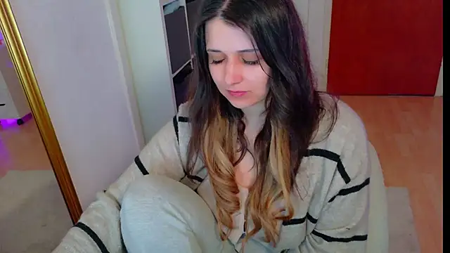 Snapshot of jenna-sxy19 chatting on September 29, 2025, 12:22 pm jenna-sxy19 online show from September 29, 2025, 12:22 pm
