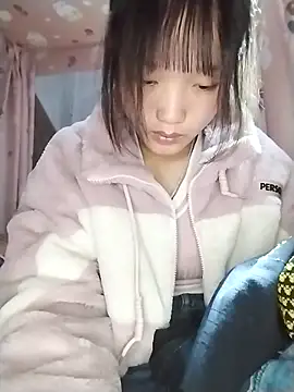 lytamye online show from March 18, 2025, 2:06 pm